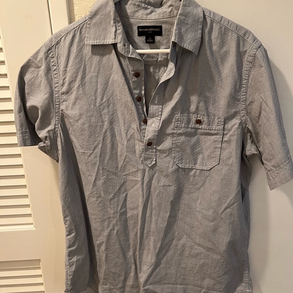 Mens Banana Republic casual summer shirt - Picture 3 of 3